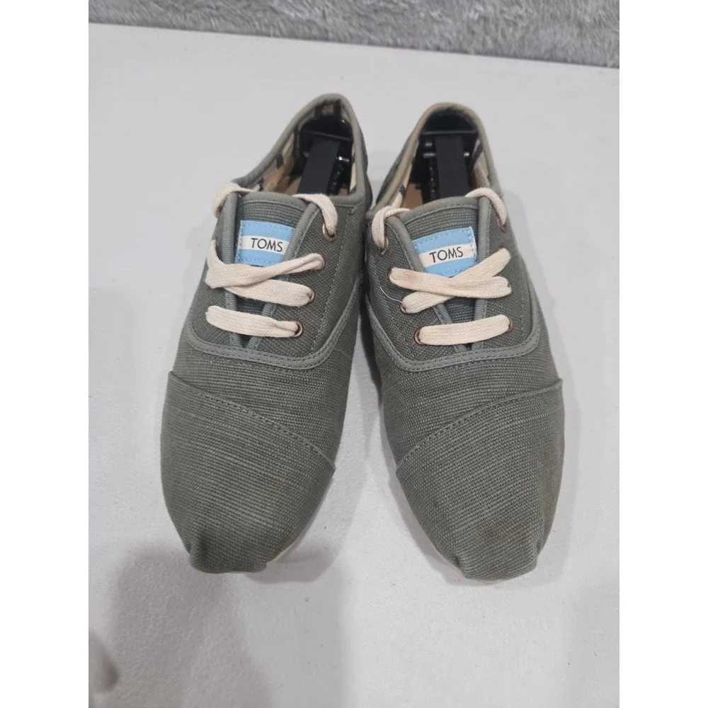 TOMS Green Canvas‎ Lace-Up Sneaker womans Sz 7 Round Toe Casual Shoes